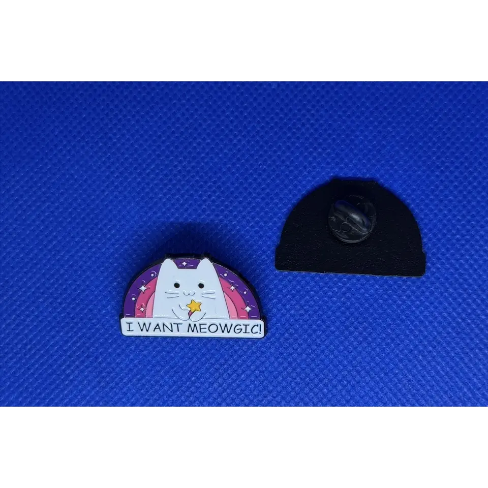 Pinssi – Cat “I Want Meowgic!”